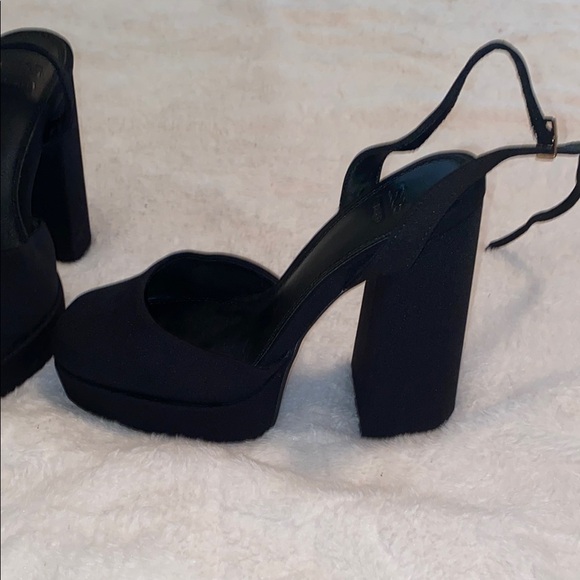 ASOS Black Platform Shoes with Classic Design - Picture 3 of 4